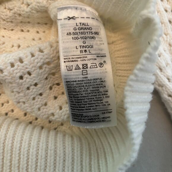 Gap White Sweater hole pattern size L men’s - Picture 3 of 5